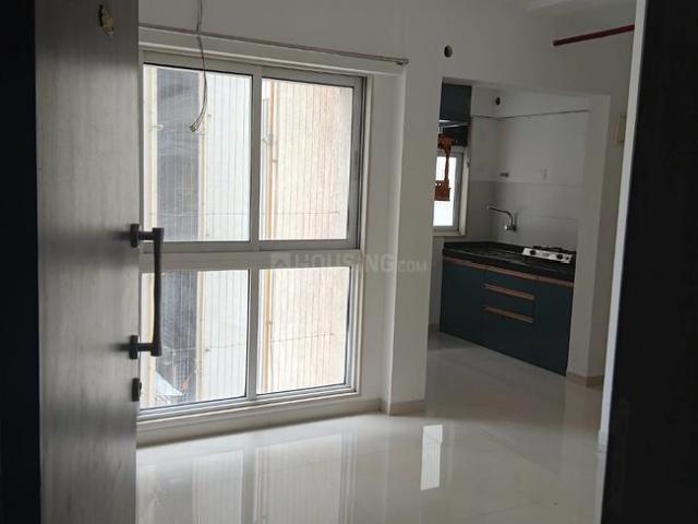 1 BHK Apartment in Mulund West for resale Mumbai. The reference number is 20969769