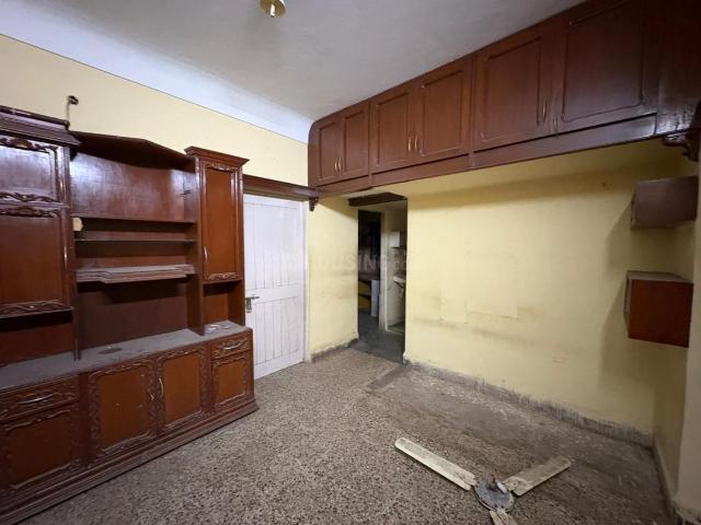 1 BHK Apartment in Murai Mohalla for rent Indore. The reference number is 18389112