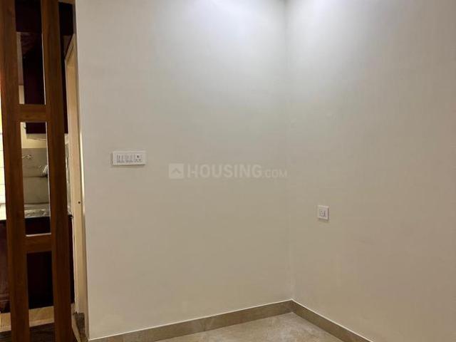 1 BHK Apartment in Murugeshpalya for rent Bengaluru. The reference number is 20296215