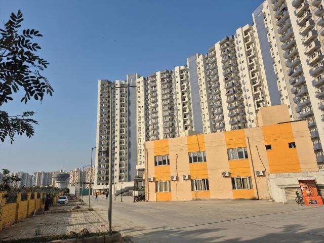 1 BHK Apartment in Noida Extension for rent Greater Noida. The reference number is 20410905