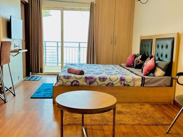 1 BHK Apartment in Noida Extension for rent Greater Noida. The reference number is 20155330