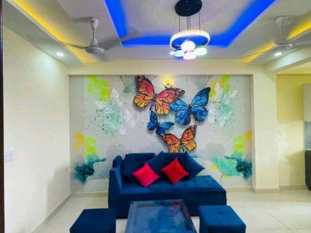 1 BHK Apartment in Noida Extension for resale Greater Noida. The reference number is 17611117