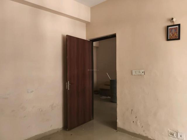1 BHK Apartment in Noida Extension for resale Greater Noida. The reference number is 19132389