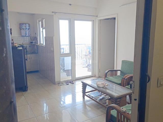 1 BHK Apartment in Noida Extension for resale Greater Noida. The reference number is 20491152