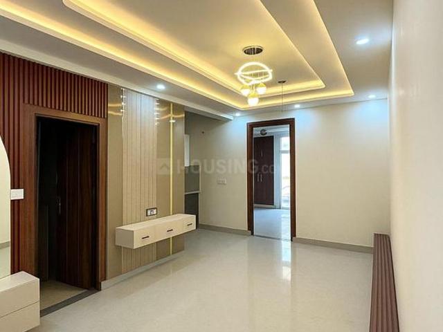 1 BHK Apartment in Noida Extension for resale Greater Noida. The reference number is 20550618