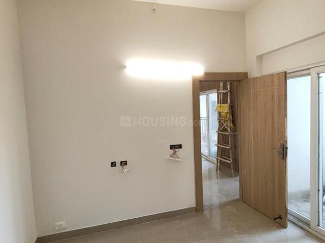 1 BHK Apartment in Noida Extension for resale Greater Noida. The reference number is 20629511