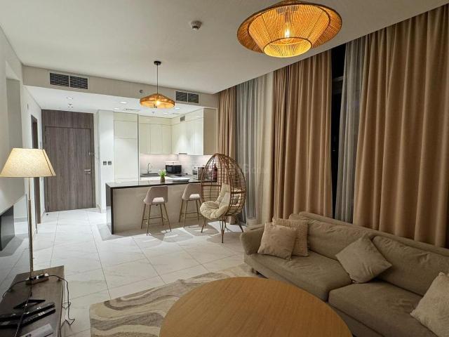 1 BHK Apartment in Nad Al Sheba 1 for resale Dubai. The reference number is 20060595