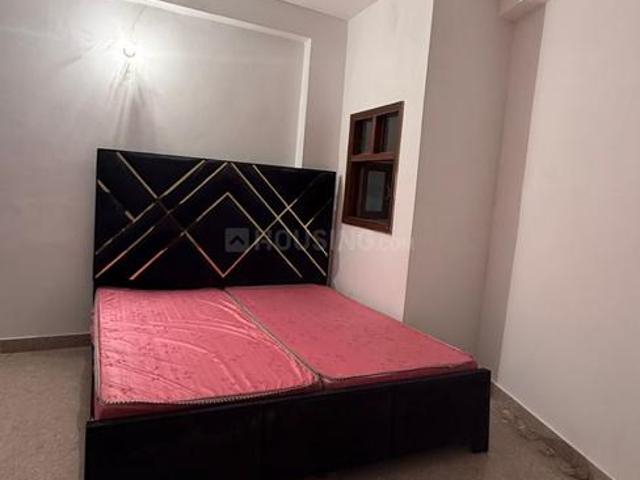1 BHK Apartment in Neb Sarai for rent New Delhi. The reference number is 18426945