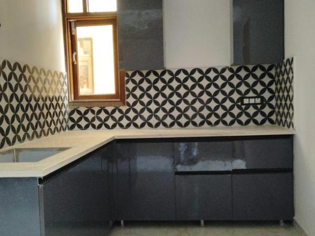1 BHK Apartment in Neb Sarai for resale New Delhi. The reference number is 15248864