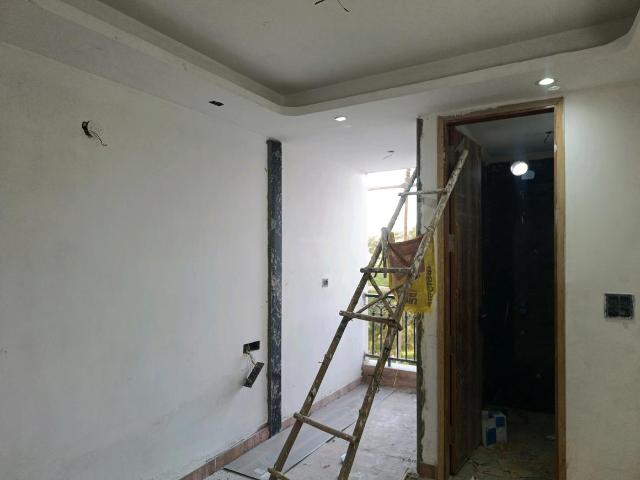 1 BHK Apartment in Neb Sarai for resale New Delhi. The reference number is 19379421