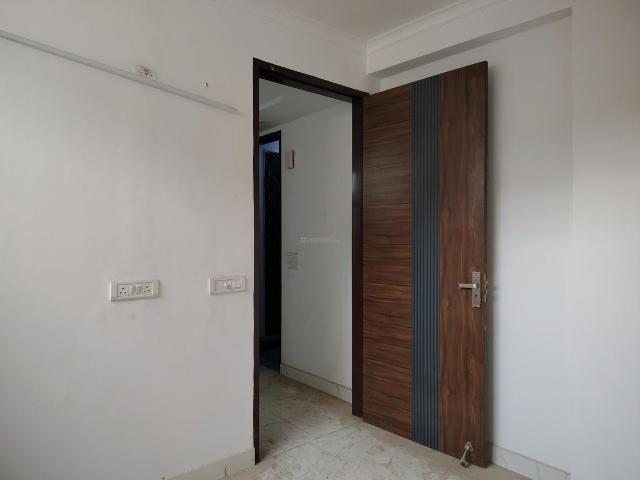 1 BHK Apartment in Neb Sarai for resale New Delhi. The reference number is 20604893