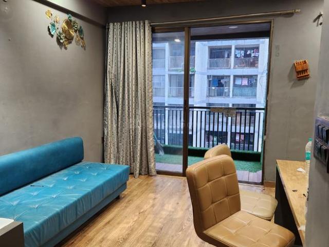 1 BHK Apartment in Nipania for rent Indore. The reference number is 20550809