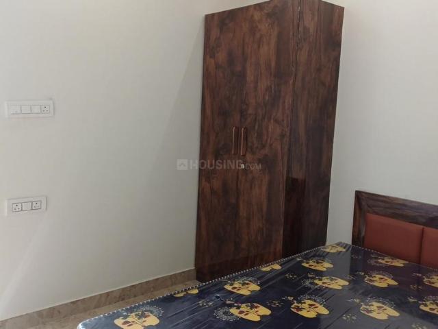 1 BHK Apartment in S.G. Palya for rent Bengaluru. The reference number is 9841307