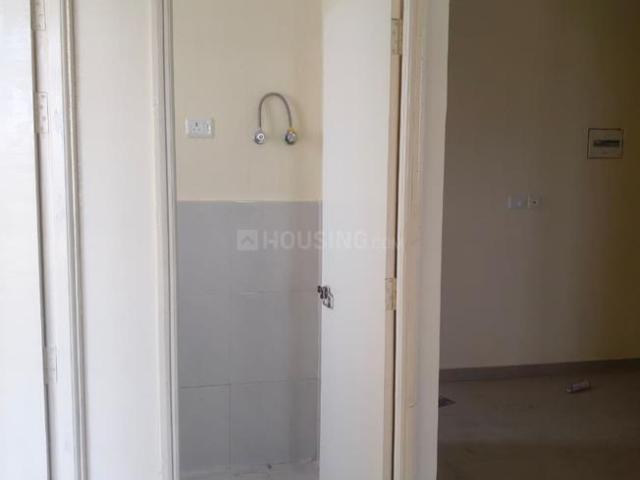 1 BHK Apartment in Southern Peripheral Road for rent Gurgaon. The reference number is 20947124