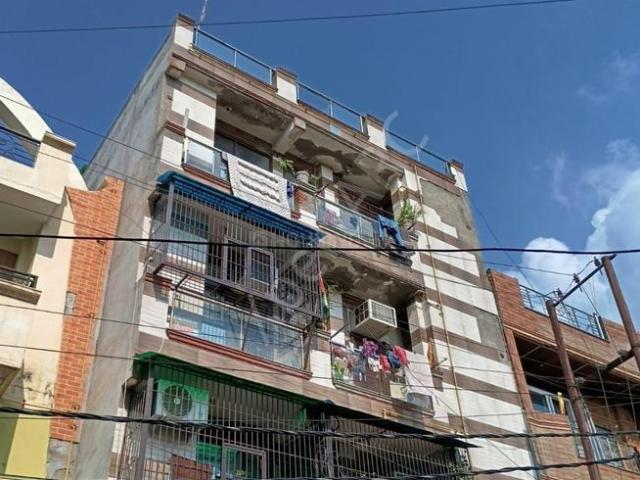 1 BHK Apartment in Sadullahabad Village for resale Ghaziabad. The reference number is 19232714