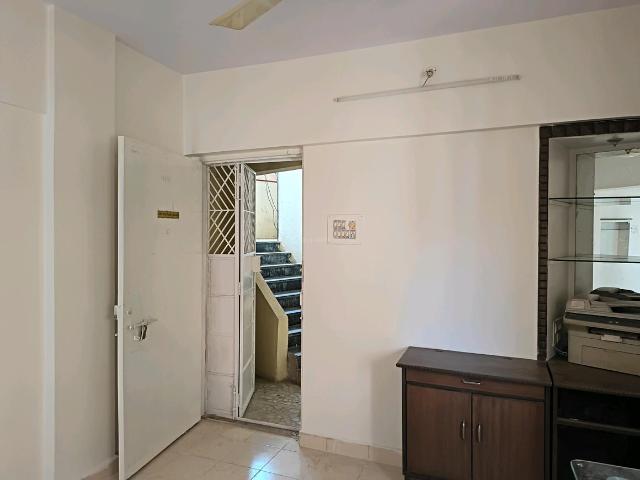 1 BHK Apartment in Santacruz East for resale Mumbai. The reference number is 19520822