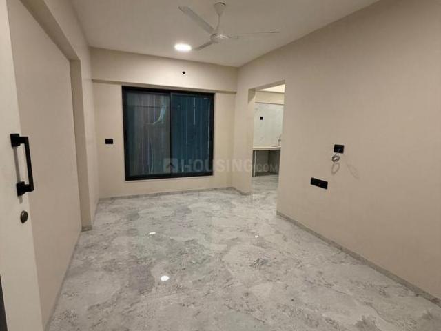 1 BHK Apartment in Santacruz East for resale Mumbai. The reference number is 20761292