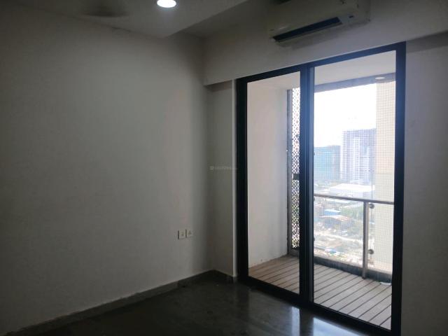 1 BHK Apartment in Santacruz East for resale Mumbai. The reference number is 20052225