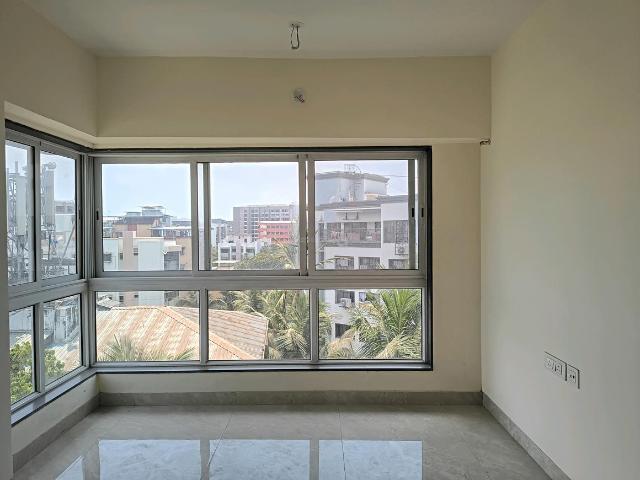 1 BHK Apartment in Santacruz East for resale Mumbai. The reference number is 20229972