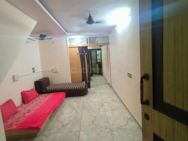 1 BHK Apartment in Santacruz West for rent Mumbai. The reference number is 20333378