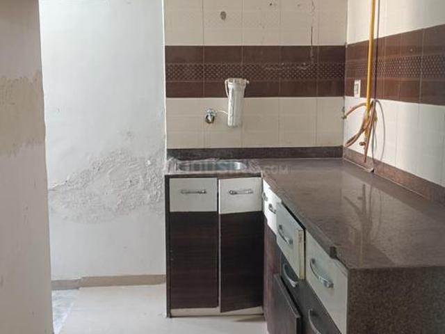 1 BHK Apartment in Sarkhej for rent Ahmedabad. The reference number is 18750854