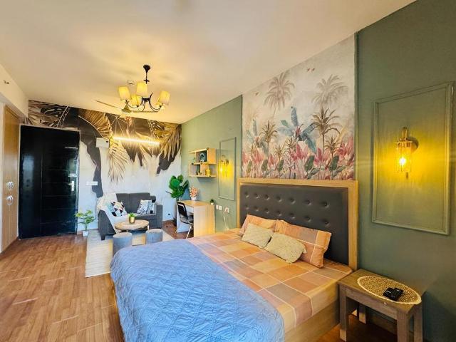 1 BHK Apartment in Sector 143 for rent Noida. The reference number is 20573937