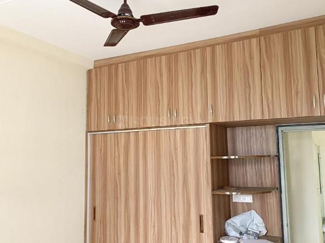 1 BHK Apartment in Sector 14 Dwarka for rent New Delhi. The reference number is 15201458