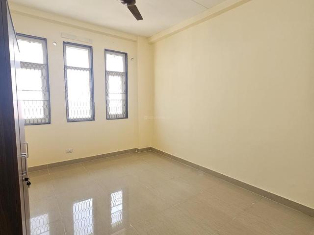1 BHK Apartment in Sector 14 Dwarka for rent New Delhi. The reference number is 19406135