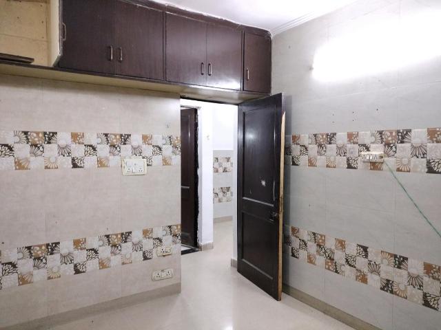 1 BHK Apartment in Sector 14 Dwarka for rent New Delhi. The reference number is 19816337