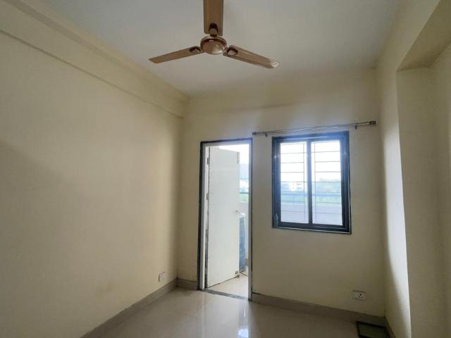 1 BHK Apartment in Bharat Vihar for rent New Delhi. The reference number is 20757551