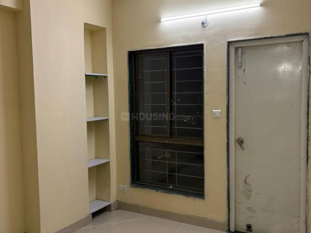 1 BHK Apartment in Sector 14 Dwarka for rent New Delhi. The reference number is 20838206