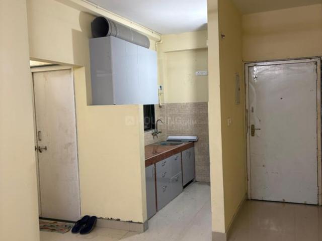 1 BHK Apartment in Sector 14 Dwarka for rent New Delhi. The reference number is 20843916