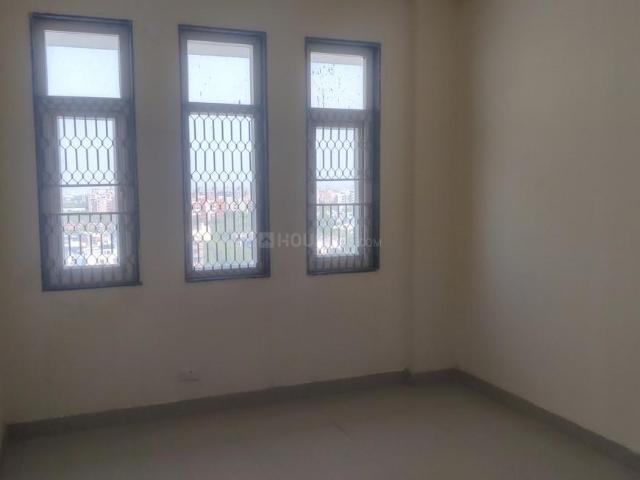 1 BHK Apartment in Sector 14 Dwarka for rent New Delhi. The reference number is 20052672