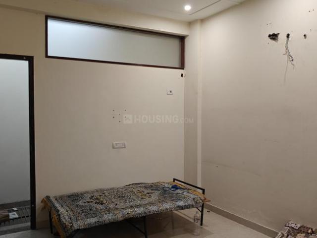1 BHK Apartment in Sector 15 Part 1 for rent Gurgaon. The reference number is 20279551