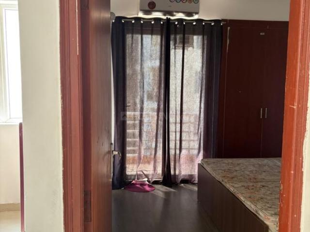 1 BHK Apartment in Sector 168 for rent Noida. The reference number is 19627031