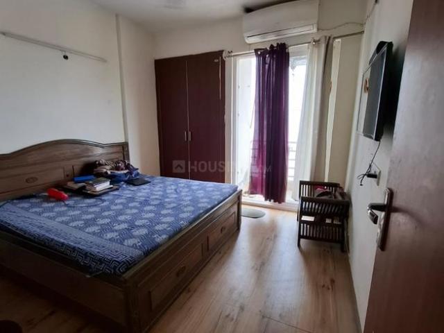 1 BHK Apartment in Sector 168 for rent Noida. The reference number is 19889626