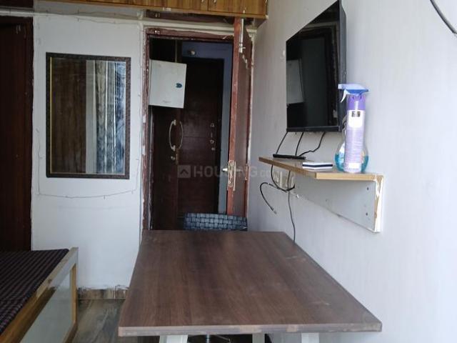 1 BHK Apartment in Sector 168 for rent Noida. The reference number is 20144597