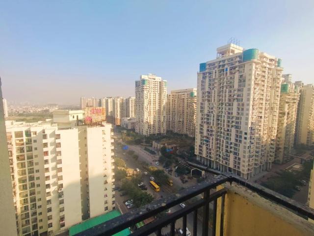 1 BHK Apartment in Sector 168 for resale Noida. The reference number is 19979204