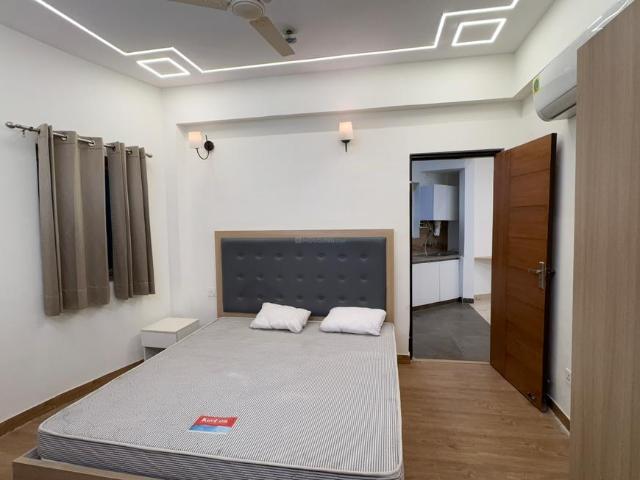 1 BHK Apartment in Sector 168 for resale Noida. The reference number is 20643081