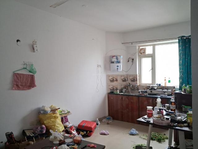 1 BHK Apartment in Sector 168 for resale Noida. The reference number is 20745803