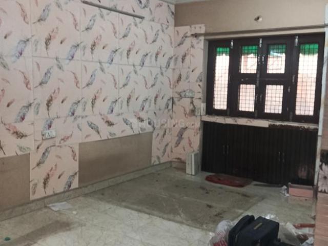 1 BHK Apartment in Sector 18 Rohini for rent New Delhi. The reference number is 19989097