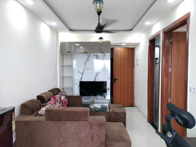 1 BHK Apartment in Sector 19 Dwarka for rent New Delhi. The reference number is 20894883