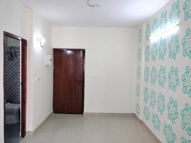 1 BHK Apartment in Sector 19 Dwarka for rent New Delhi. The reference number is 20268838