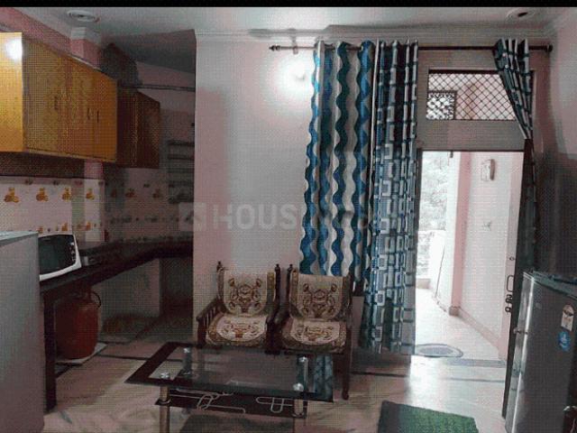 1 BHK Apartment in Sector 19 Dwarka for rent New Delhi. The reference number is 20319071