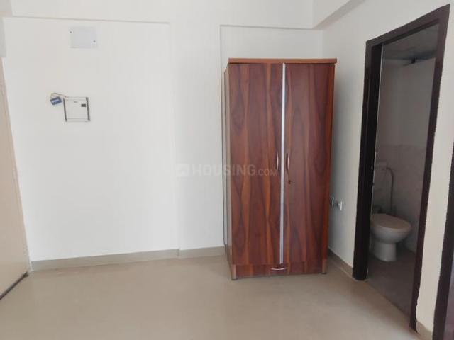 1 BHK Apartment in Sector 104 for resale Gurgaon. The reference number is 20246857