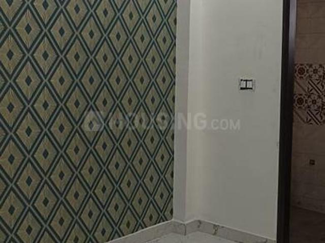 1 BHK Apartment in Sector 110 for resale Noida. The reference number is 10635232