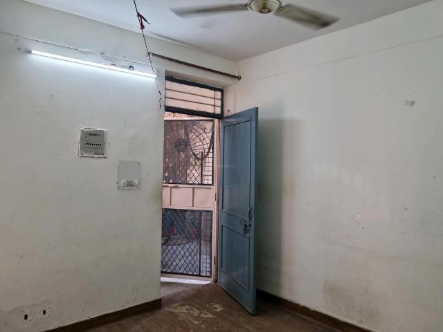 1 BHK Apartment in Sector 11 Dwarka for rent New Delhi. The reference number is 19867997