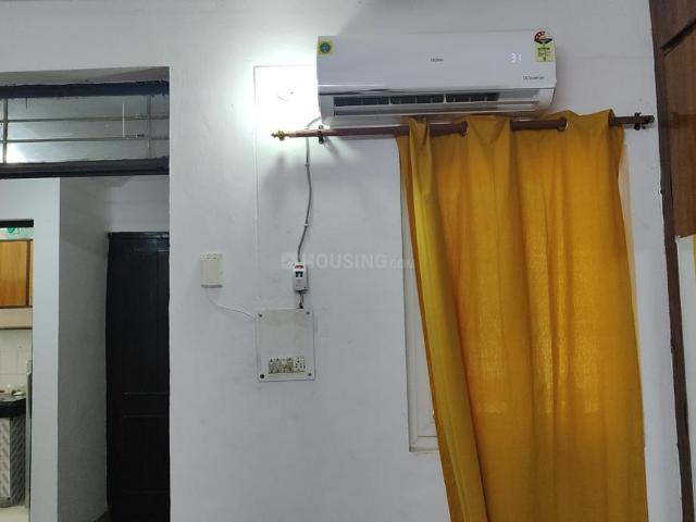 1 BHK Apartment in Sector 11 Dwarka for rent New Delhi. The reference number is 20688170