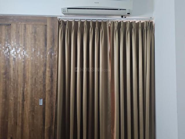 1 BHK Apartment in Sector 120 for rent Noida. The reference number is 20970200