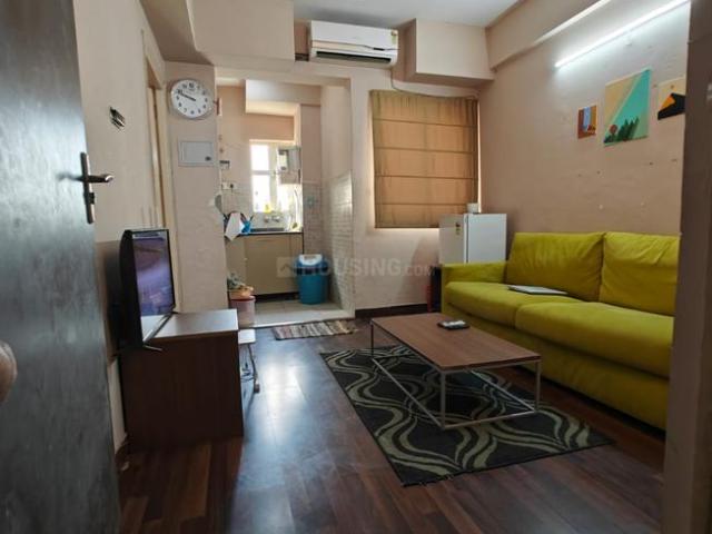 1 BHK Apartment in Sector 137 for rent Noida. The reference number is 18421997